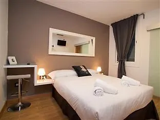 Bella Lola Guest house Barcelona
